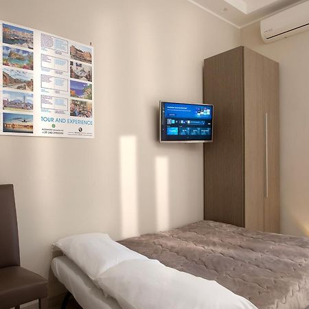 Residenza Suarez Acomodação com café da manhã Nápoles Exterior foto