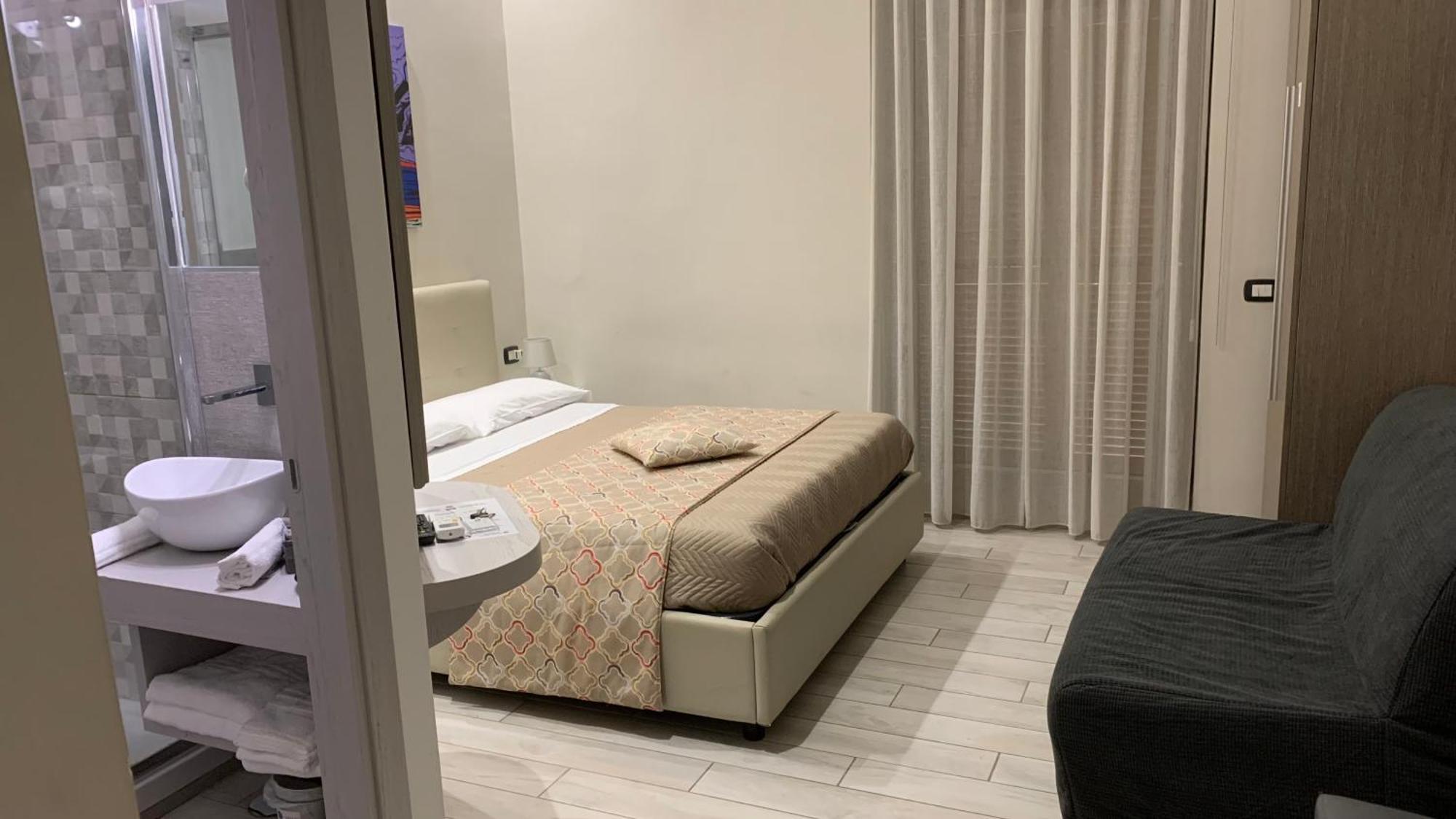 Residenza Suarez Acomodação com café da manhã Nápoles Exterior foto